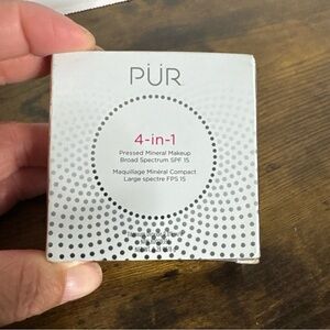 PUR 4-in-1 Pressed Mineral Makeup Broad Spectrum SPF 15 0.28oz./8 g Fair LN2